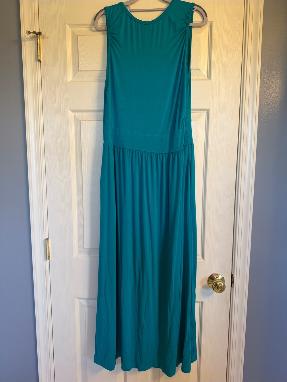 Sleeveless Teal Maxi Dress with Relaxed Skirt